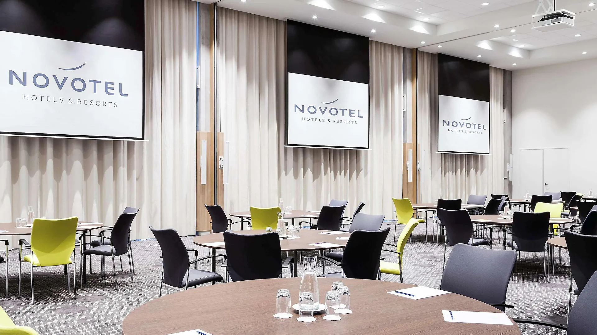 Novotel Amsterdam Schiphol Airport Hoofddorp 4*,  Netherlands